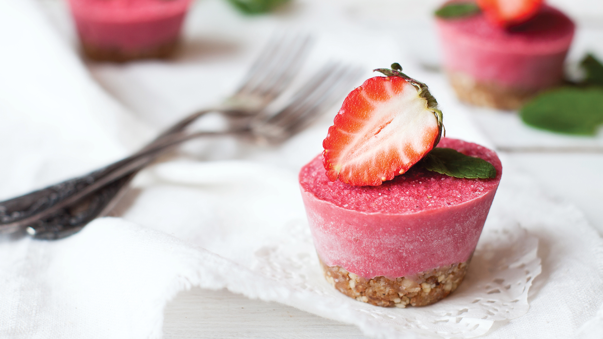 Featured Image for “Mini SuperFood Cheesecakes”