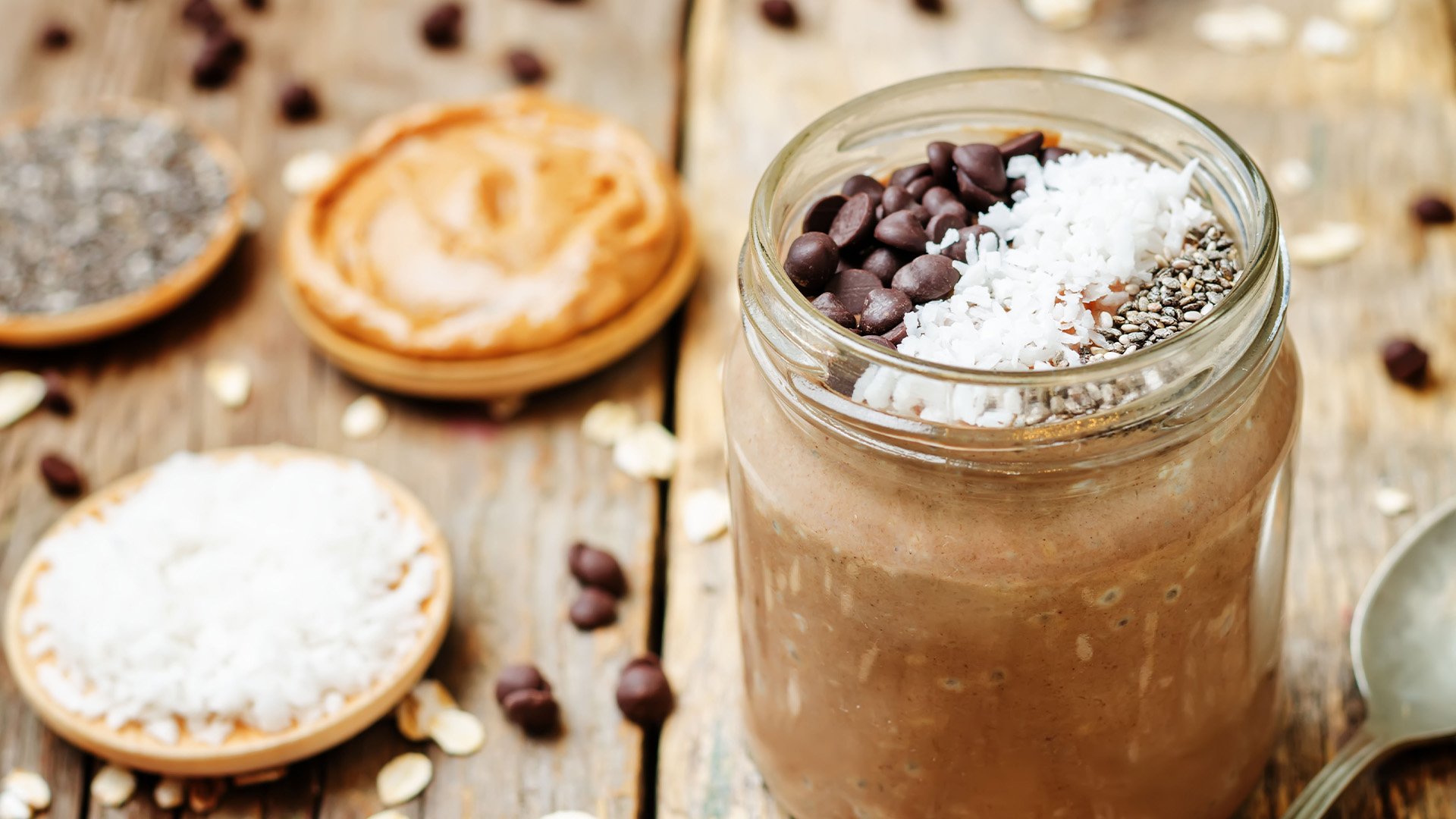 Featured image for “Chocolate Overnight Oats”